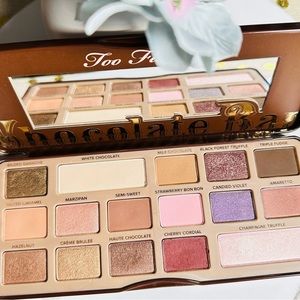 Too Faced Chocolate Eyeshadow Palette (Lightly Used)